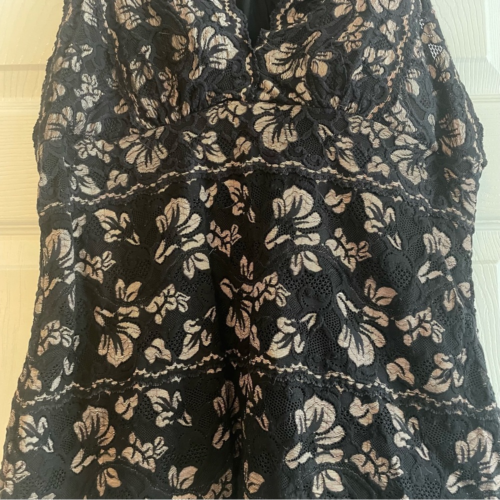 Karen Kane Large Black Tan Floral Lace Sleeveless Top - Picture 7 of 12